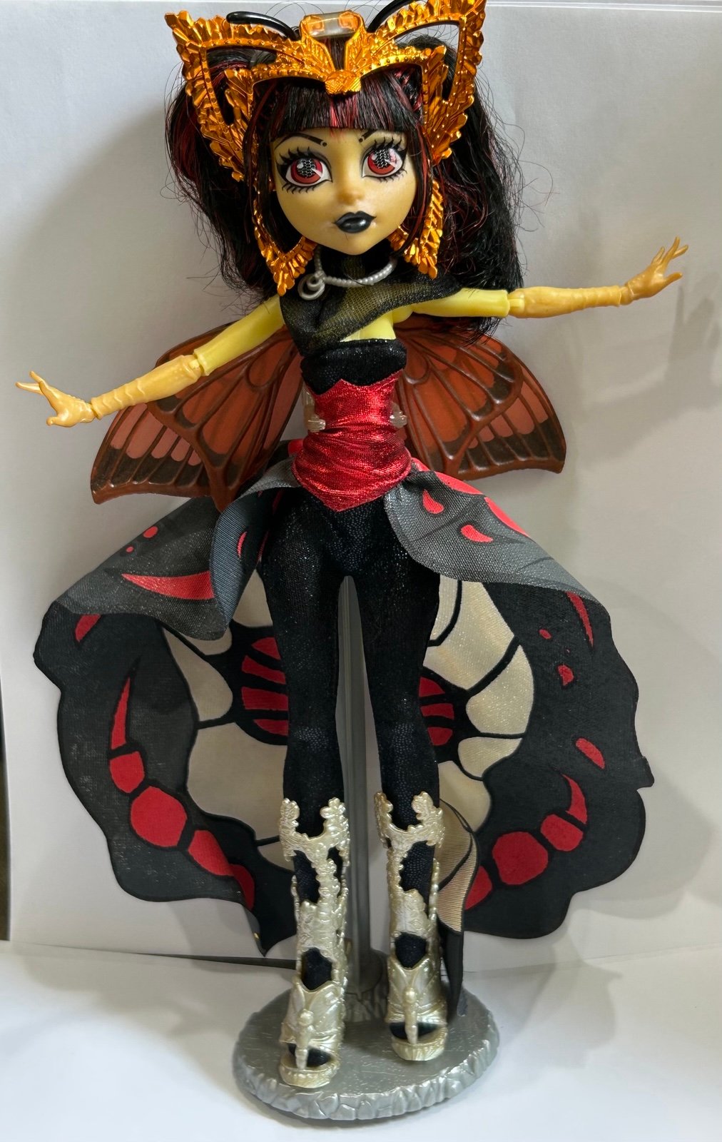 Luna Mothews special topic